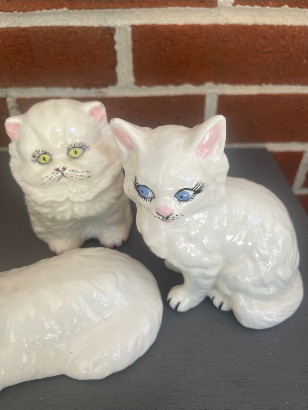 Vintage White Ceramic Cats Blue & green eyes Hand-painted Set of 3 - Picture 3 of 7